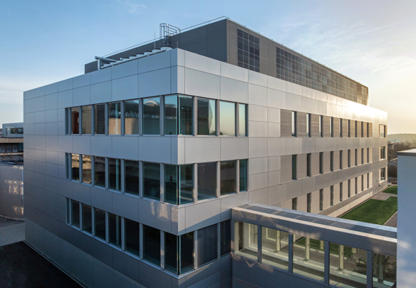 Zentralbau Chemie Praktikum Würzburg